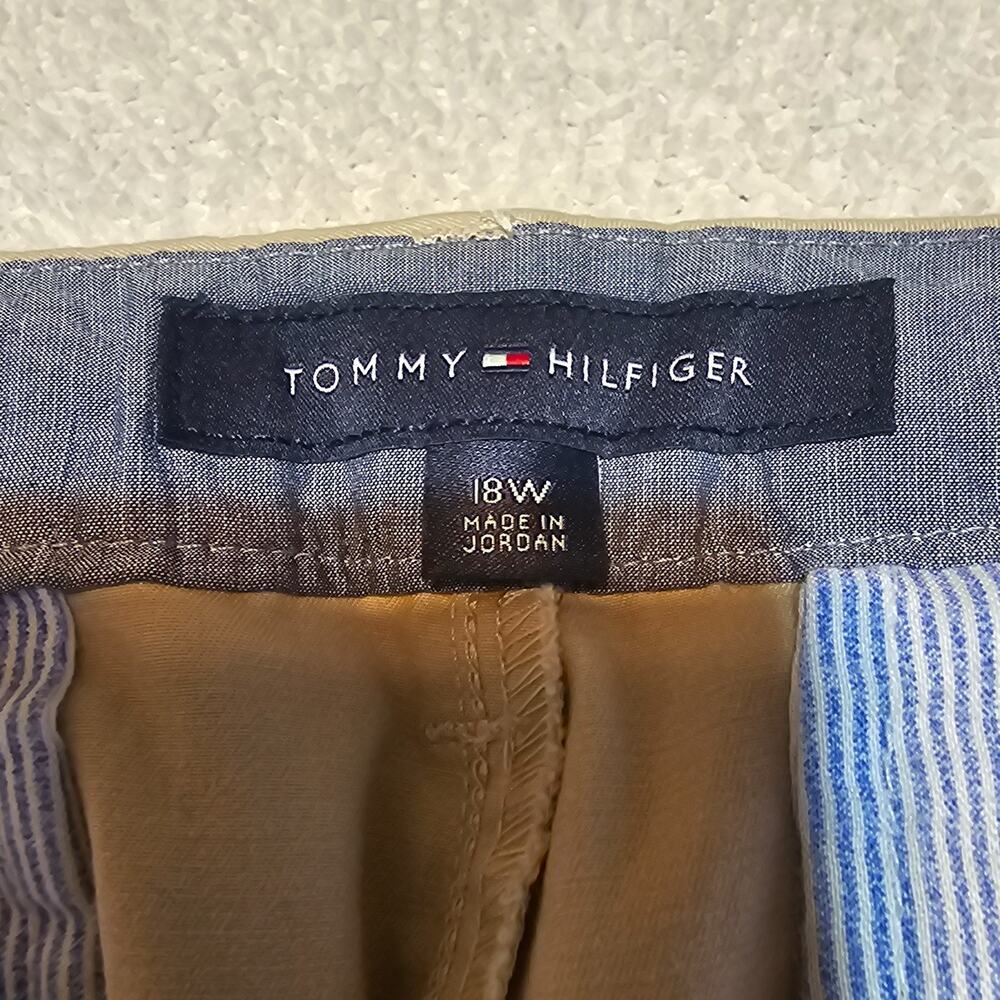 Tommy Hilfiger Hampton Heritage Chino Pants Khaki Stretch Womens 18W NWT - Picture 3 of 12